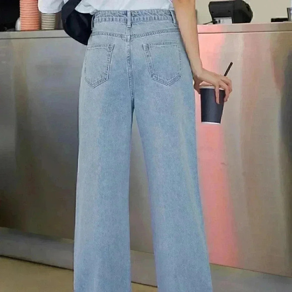 Casual Wide Leg Jeans Light Wash Blue - Picture 2 of 5